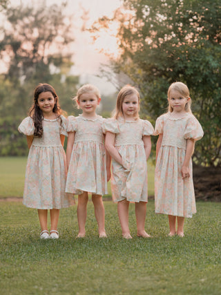 CASUAL BLOSSOM SLEEVED W/FRONT LACE DRESS